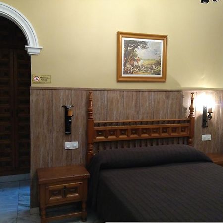 Hôtel Trujillo à Jerez de la Frontera Extérieur photo