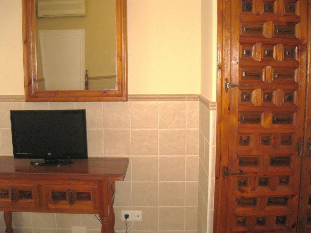 Hôtel Trujillo à Jerez de la Frontera Extérieur photo